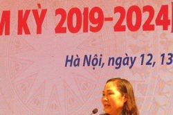 NSND Thúy Mùi làm Chủ tịch Hội Nghệ sĩ Sân khấu Việt Nam