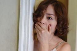 Hết lòng với nhà chồng mà cứ mở miệng là mẹ chồng cay nghiệt: 'Đồ con nhà quê'