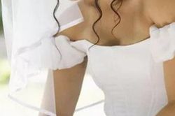 Người yêu cũ đi lấy chồng nhưng vẫn nói yêu tôi