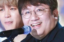 Bang Si Hyuk giải thích 'điều gì khiến BTS khác biệt hẳn?'