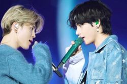 Jimin và V đang khiến thế giới thay đổi cách nhìn đàn ông nắm tay nhau