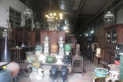 Đột kích xóm đồ cũ, tận thấy công nghệ lên đời đồ gỗ cũ