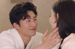 Ế quá nên lấy đại anh chàng keo kiệt nhất công ty, ai ngờ đêm tân hôn chồng tặng vợ 2 tỷ, quá trình tiết kiệm của anh nghe mới 'choáng váng'