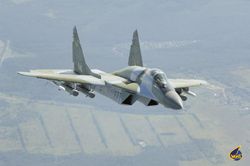 'Mãnh điểu lưng gù' Nga vừa bị S-350E nhắm bắn mạnh cỡ nào?