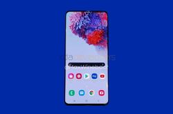 Xuất hiện video dùng thử Galaxy S20 - màn hình 120 Hz, vân tay siêu âm