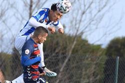 Văn Hậu đá trận thứ hai liên tiếp cho SC Heerenveen