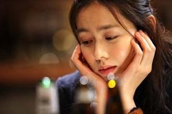 Chồng đòi ly hôn khi biết tôi biếu bố mẹ đẻ 10 triệu đồng tiền tiêu Tết