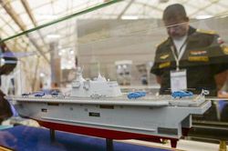 Vũ khí trên tàu đổ bộ Nga xa lạ với Mistral