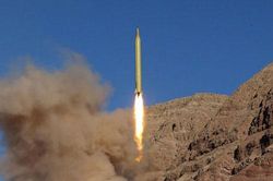 Iran 'dọa' Mỹ bằng tên lửa mang 10 đầu đạn hạt nhân, đương lượng nổ 4,2 MT