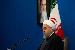 Iran thẳng thừng cảnh báo Mỹ và châu Âu, đòi được xin lỗi