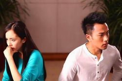 Sao cứ mãi trách Dương Mịch trong khi Lưu Khải Uy chưa bao giờ về thăm bố mẹ vợ!