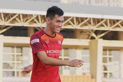 'Linh phá đội' và câu chuyện hài hước của tiền đạo U23 Việt Nam