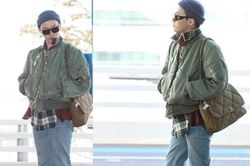 G-Dragon xách túi Chanel to 'chà bá' tại sân bay lên đường sang Pháp tham dự show thời trang