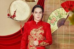 Áo dài họa tiết sang trọng mà vẫn trẻ trung cho các chàng du xuân