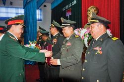 Vun đắp tình hữu nghị