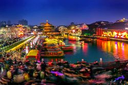 Lễ hội đèn lồng thắp sáng Nam Kinh trong những ngày đầu năm mới