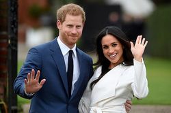 Cú 'Megxit' của vợ chồng Hoàng tử Harry có thể bị hoãn 6 tháng