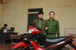 Đi cướp để lấy tiền tiêu Tết