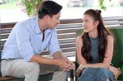 Gã chồng phản bội sau 2 năm ly hôn đến quỵ lụy xin vợ cũ tha thứ, cô chỉ nói thế này mà gã xám xịt quay về, ai nghe xong cũng vỗ tay 'quá đã'