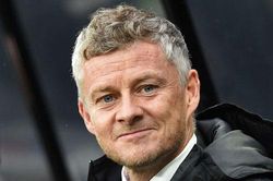 Trước đại chiến, HLV Solskjaer 'đá đểu' Liverpool