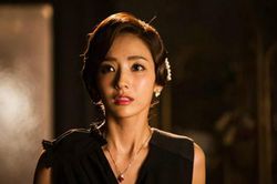 Vô tình đụng độ bố chồng ở nhà nghỉ, con dâu điếng người nhận được lời đề nghị ngay sau đó