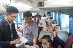 Huế: Chuyến xe yêu thương, đưa người bệnh có hoàn cảnh khó khăn về quê ăn Tết