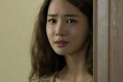 Vào viện thăm bạn, chết lặng thấy chồng hớt hải xách cặp lồng cơm chăm sóc 'tình trẻ'
