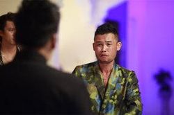 Hiệp Gà: Tuy anh không đẹp nhưng tiền anh đủ đè bẹp thằng đẹp hơn anh
