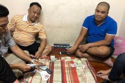Phá sòng bạc trá hình ở trung tâm TP.HCM