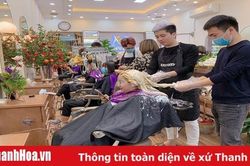 Cuối năm, các salon tóc thi nhau đón khách