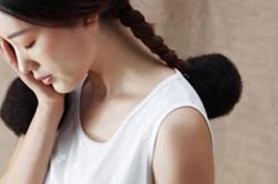 Đêm mưa gió bão bùng, mẹ chồng chỉ tay vào mặt đuổi tôi đi