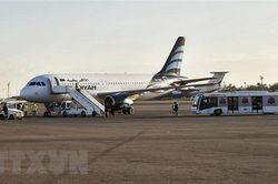 Libya: Sân bay tại thủ đô Tripoli đóng cửa do bị bắn rocket