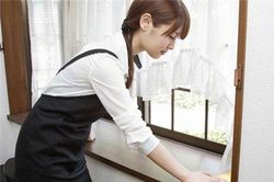 Đàn ông tệ bạc nhất là khi để mặc vợ làm việc này một mình