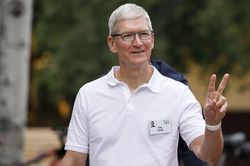 Lý do CEO Apple Tim Cook rót vốn đầu tư vào một công ty vòi tắm