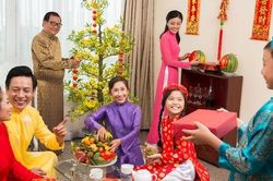 'Tôi từng không về quê ăn Tết nên bây giờ phải hối hận'