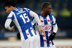 Văn Hậu không đá phút nào trong ngày Heerenveen vào tứ kết cúp Quốc gia Hà Lan