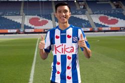 Văn Hậu không được ra sân trong ngày Heerenveen vào tứ kết cúp QG Hà Lan