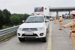 CSGT thường xuyên và liên tục xử lý vi phạm nồng độ cồn trong 7 ngày Tết