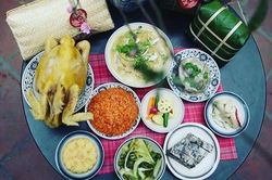 Dân mạng khoe ảnh bữa cơm cuối năm đậm chất truyền thống