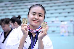 Những đóa hồng tài sắc của làng Taekwondo Việt Nam