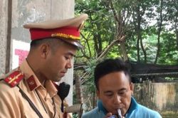 Tăng cường kiểm tra, xử lý lái xe vi phạm nồng độ cồn trong 7 ngày nghỉ Tết