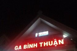 Tình người trên những chuyến tàu Bắc Nam ngày cuối năm