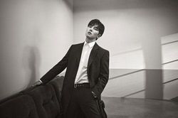 Ji Chang Wook - Diễn viên Hàn Quốc đầu tiên làm đại diện của CK