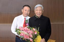 Chuyện về người 'mang mùa xuân' cho những phận đời bất hạnh
