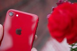 iPhone 9 - Giá 'gây bão' trong phân khúc tầm trung
