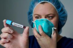 Triệu chứng và cách phòng ngừa nhiễm virus corona