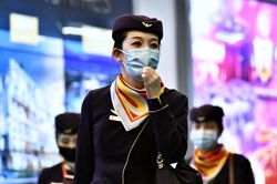 Bị chỉ trích vì cấm tiếp viên đeo khẩu trang, Finnair đổi ý