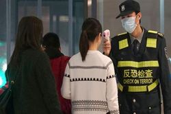 Trung Quốc cảnh báo virus Corona vẫn lây nhiễm trong thời gian ủ bệnh, cấm mua bán động vật hoang dã