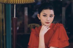 Dàn hot girl Việt xúng xính áo dài mừng năm mới Canh Tý 2020