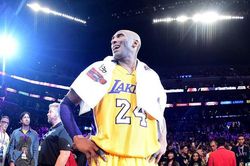 Kobe Bryant ghi 60 điểm trong trận đấu chia tay sự nghiệp